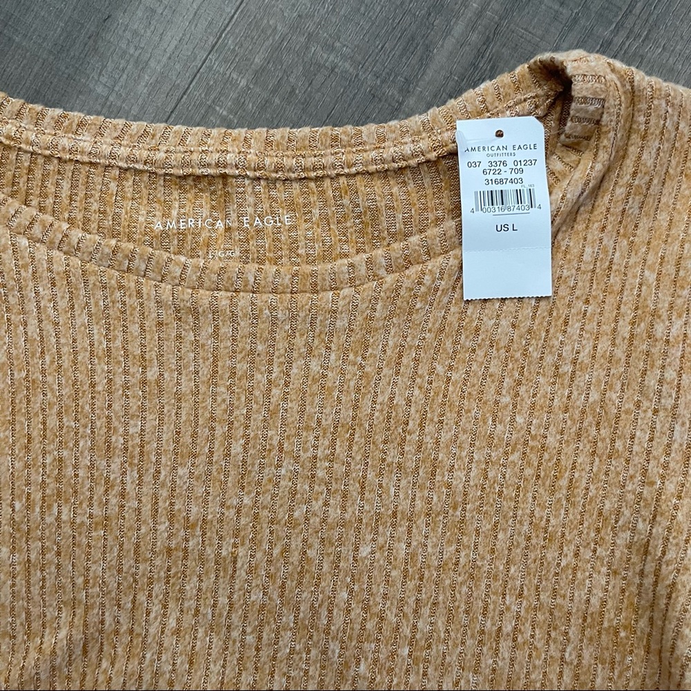 American Eagle Yellow/Gold Long Sleeve Top - Picture 2 of 2